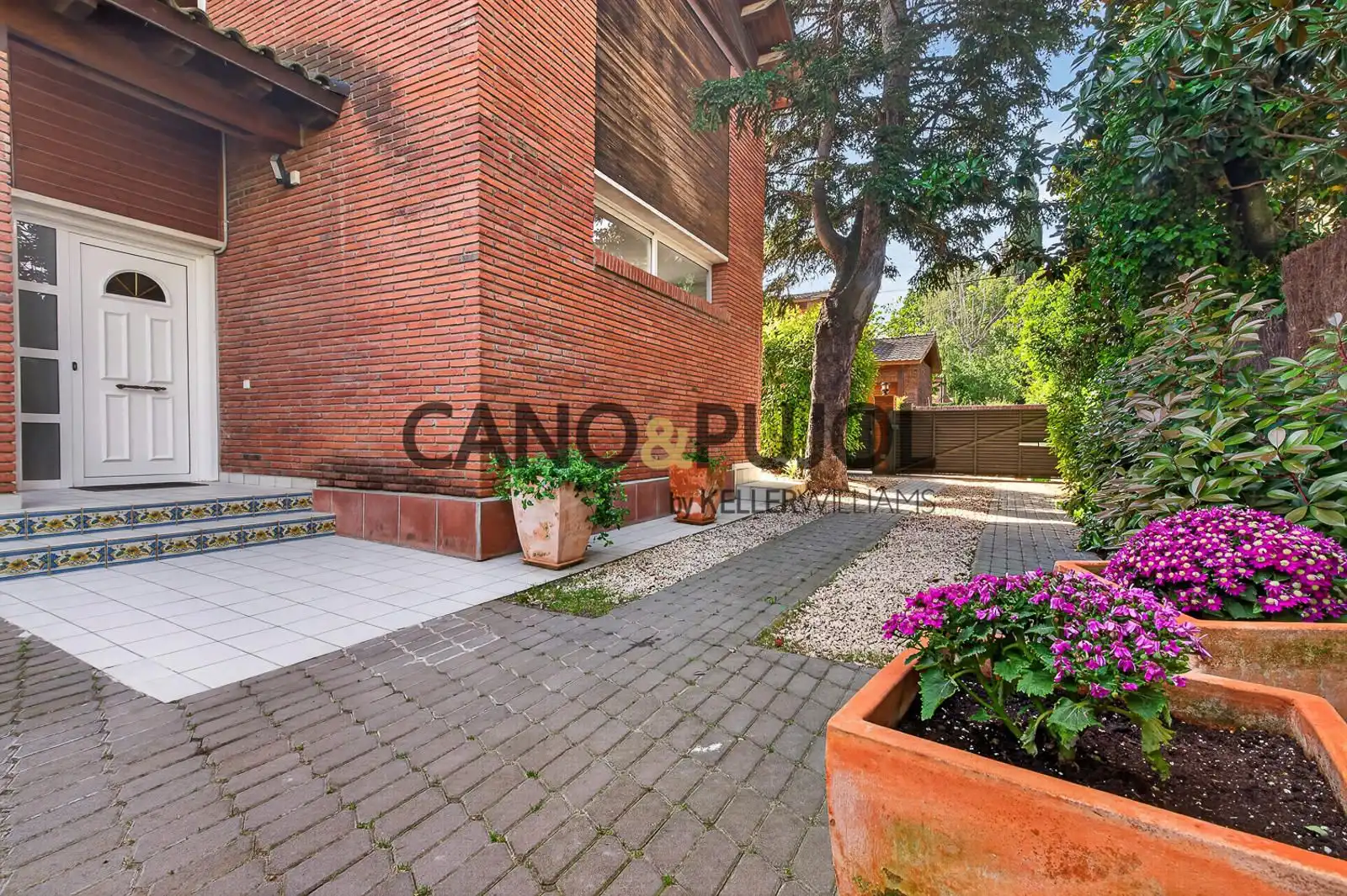 Jardí de Casa o xalet en venda en Sant Cugat del Vallès amb Aire condicionat, Calefacció i Terrassa