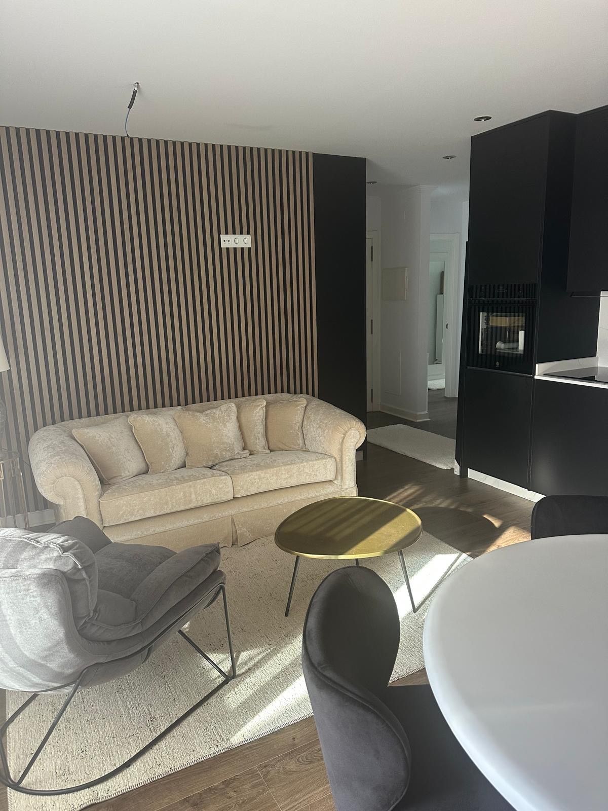 Sala de estar de Apartamento de alquiler en Lalín