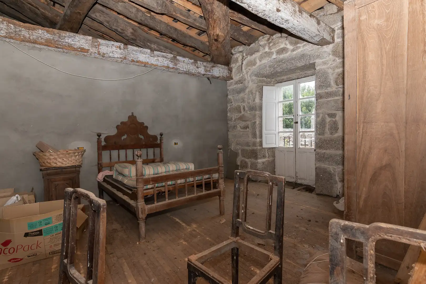 Bedroom of Country homes for sale in Castroverde  with Furnished