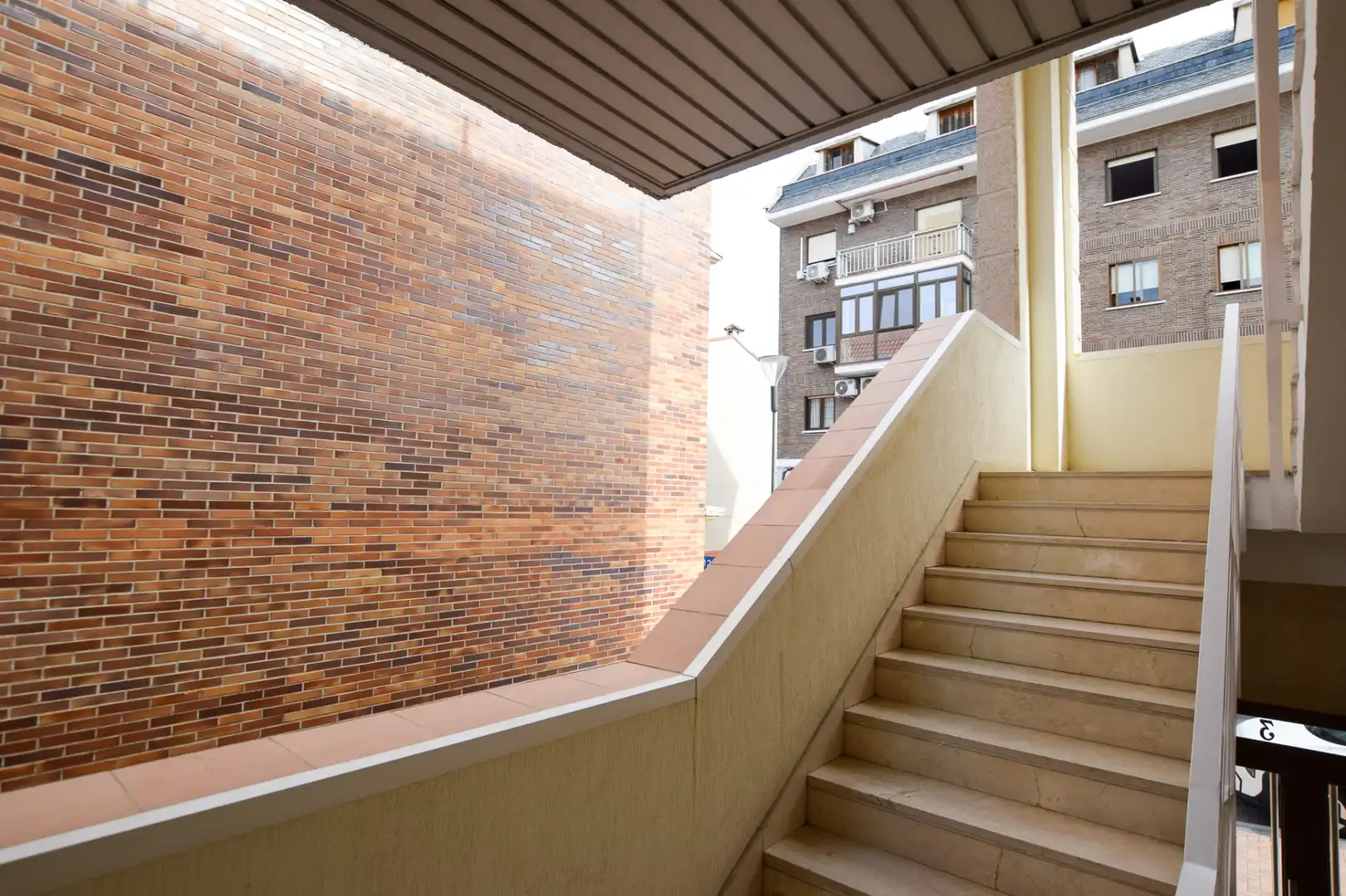 Vista exterior de Dúplex en venta en Estación