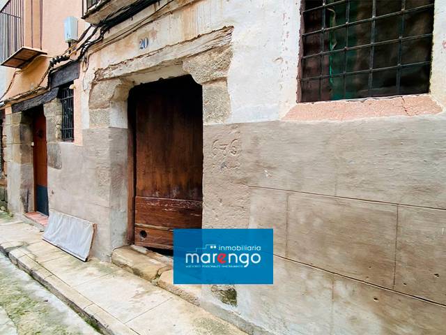 Casa adosada en Venta en Rubielos de Mora