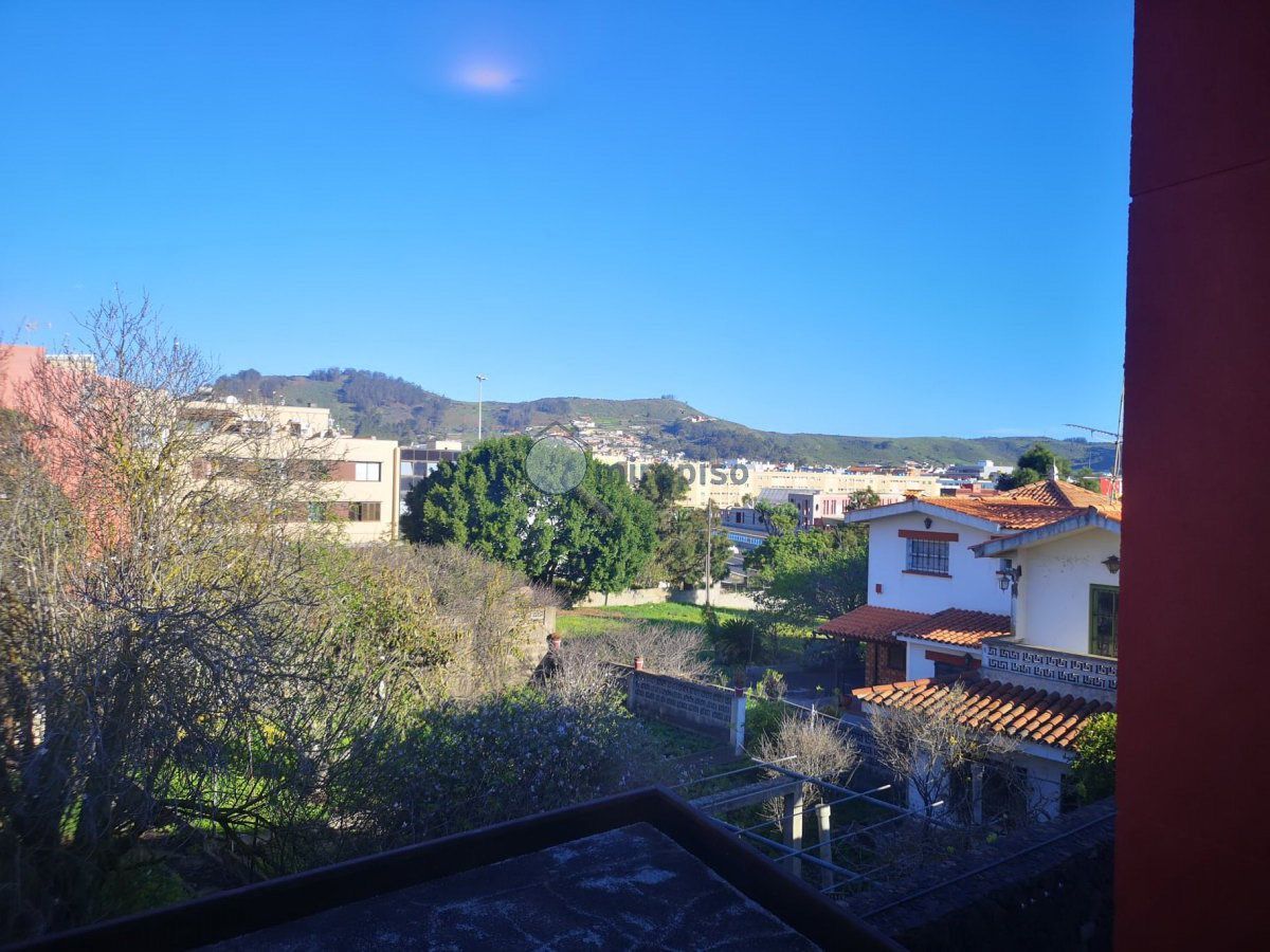 Exterior view of House or chalet for sale in San Cristóbal de la Laguna  with Terrace, Storage room and Balcony