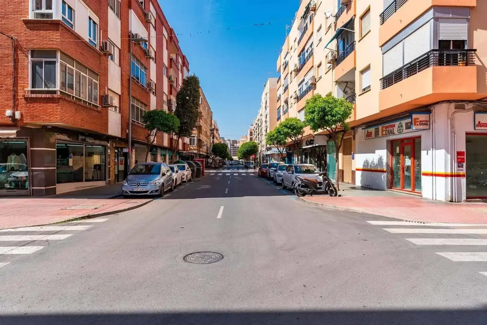 Business premises for sale in Calle de la Calzada de Castro, imagen 12
