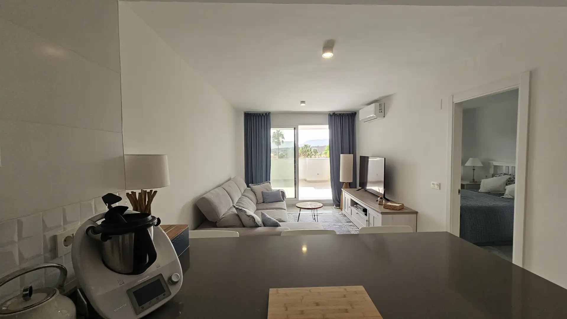 Apartament amb piscina en venda a Doña Julia Golf, imagen 9