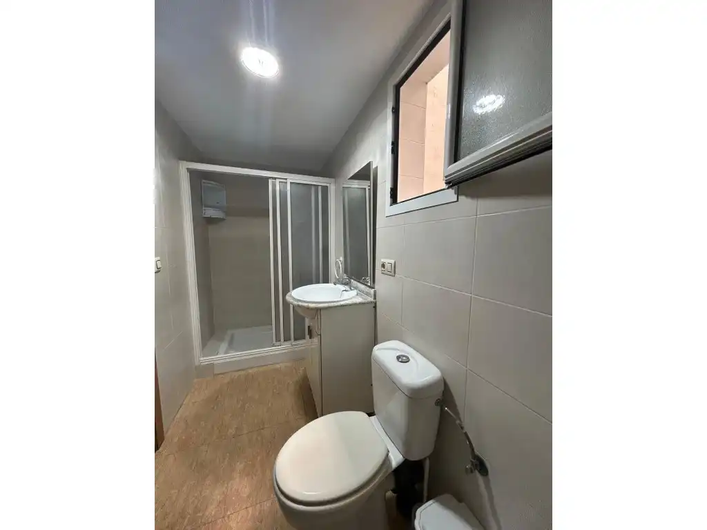 Bany de Casa o xalet en venda en Valencia amb Aire condicionat