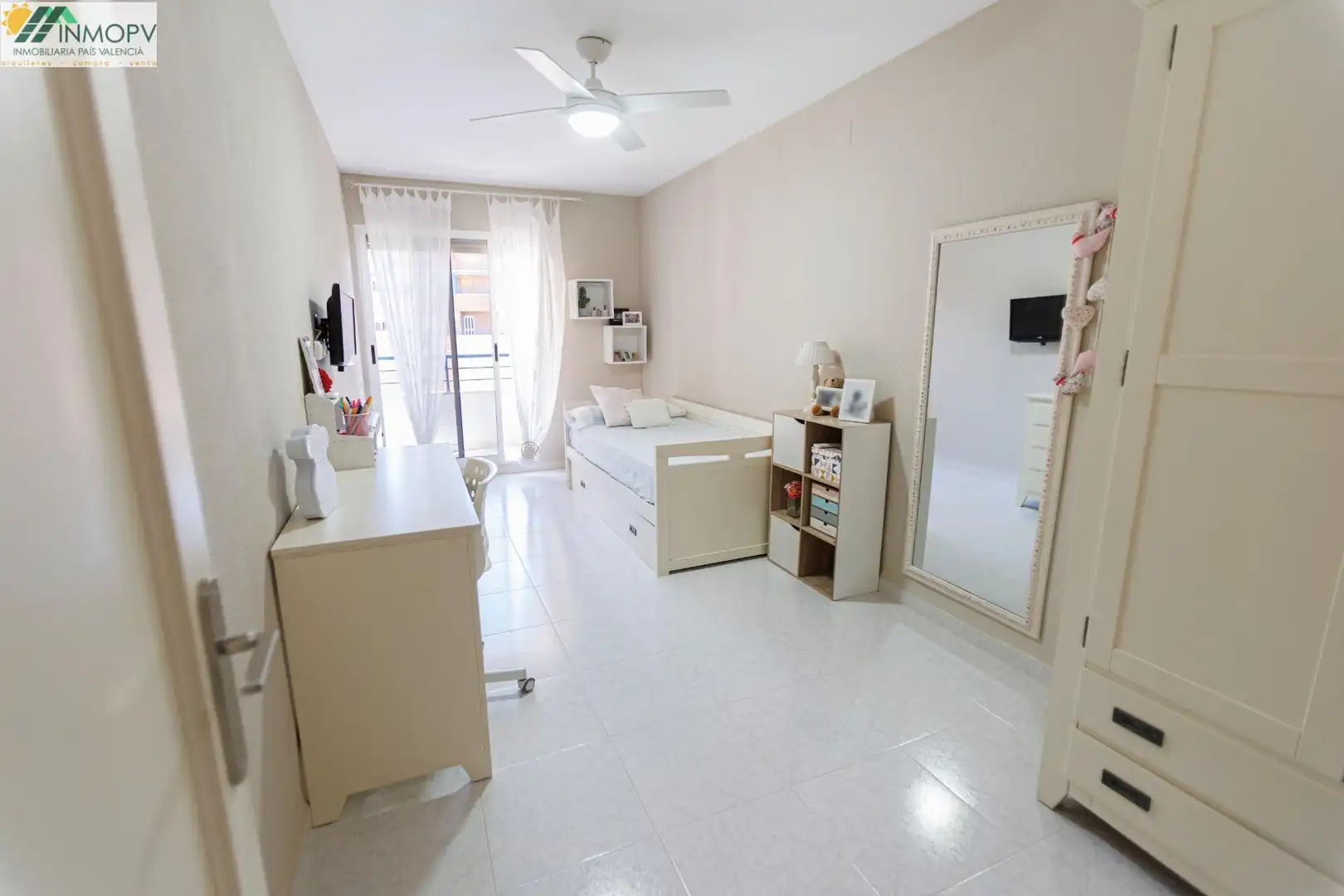 Flat with terrace for sale in Casco Urbano, imagen 29