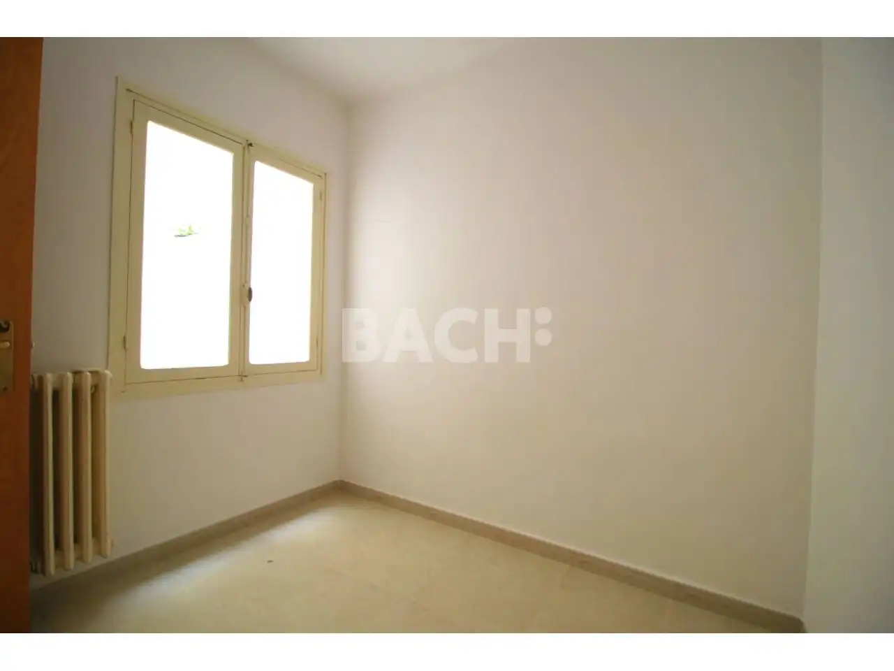 Bedroom of Flat for sale in Vic  with Heating and Balcony