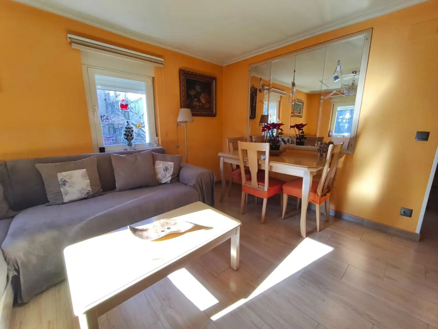 Living room of Flat for sale in Madrid  with Balcony