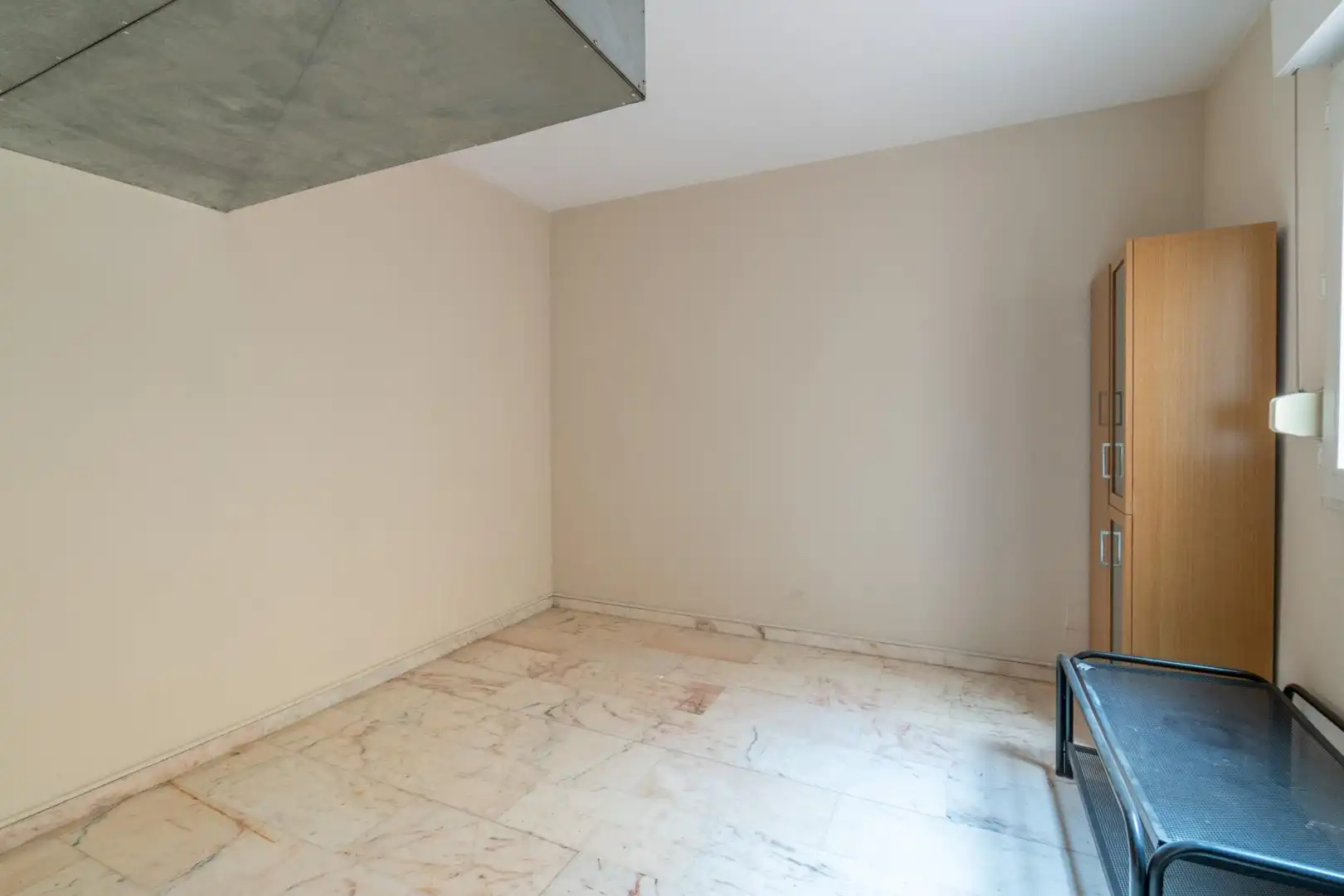 Wohnung zum Verkauf in Armilla mit Klimaanlage, Heizung und Terrasse