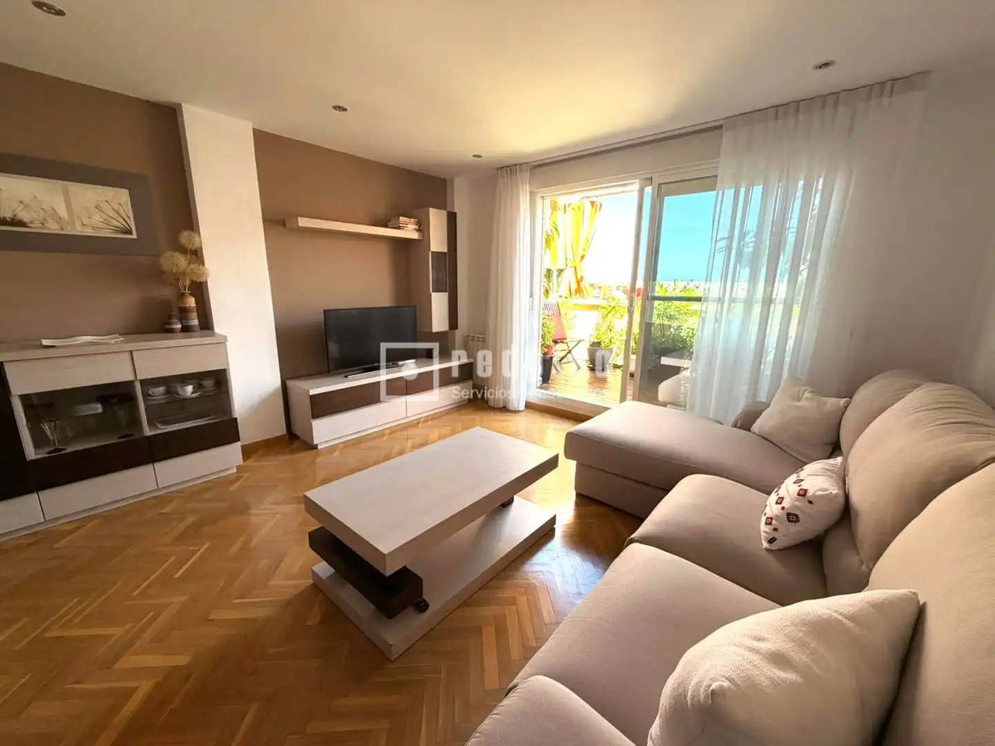 Living room of Attic for sale in Móstoles  with Air Conditioner, Heating and Private garden