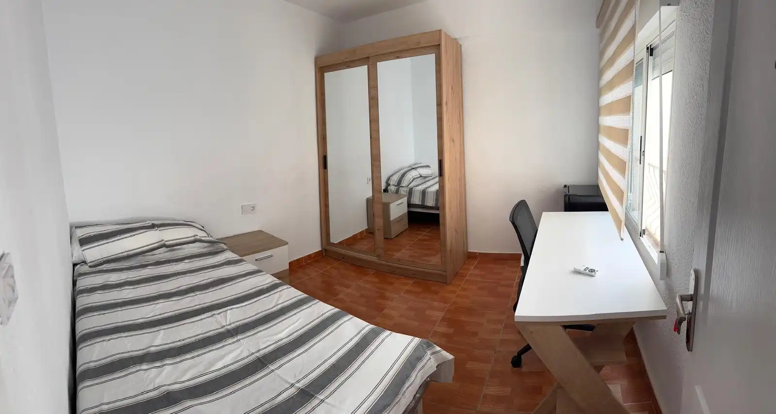 Habitación de Piso en venta en Elche / Elx con Amueblado, Horno y Lavadora