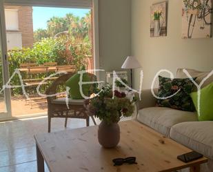 Sala d'estar de Casa o xalet en venda en Vilassar de Mar amb Jardí privat, Terrassa i Traster