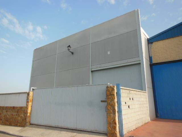 Nave industrial en Alquiler en Tr Camino Viejo                                    en Jun