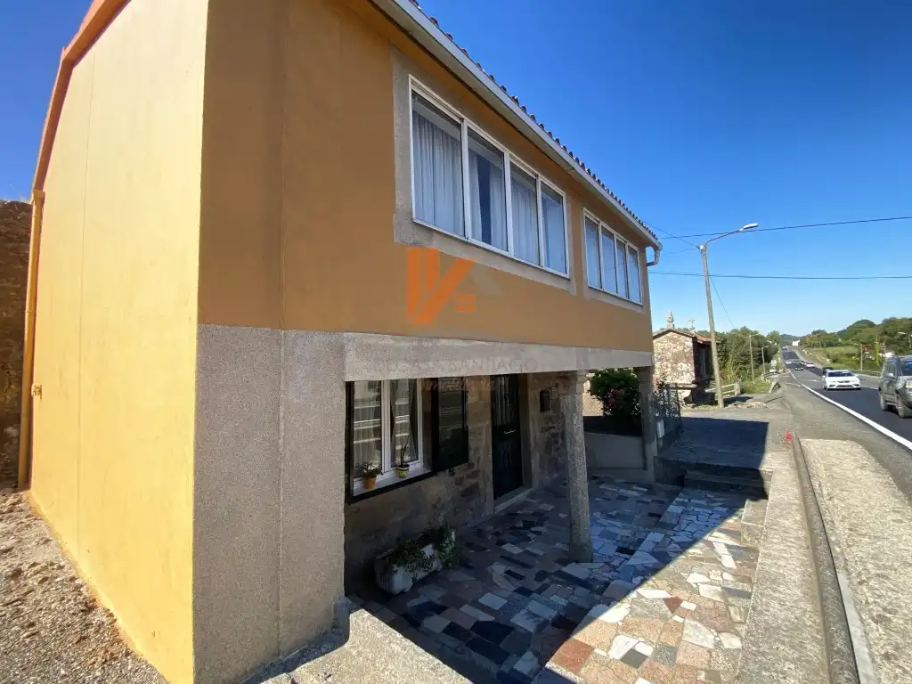 Vista exterior de Casa o chalet en venta en Parroquias de Santiago