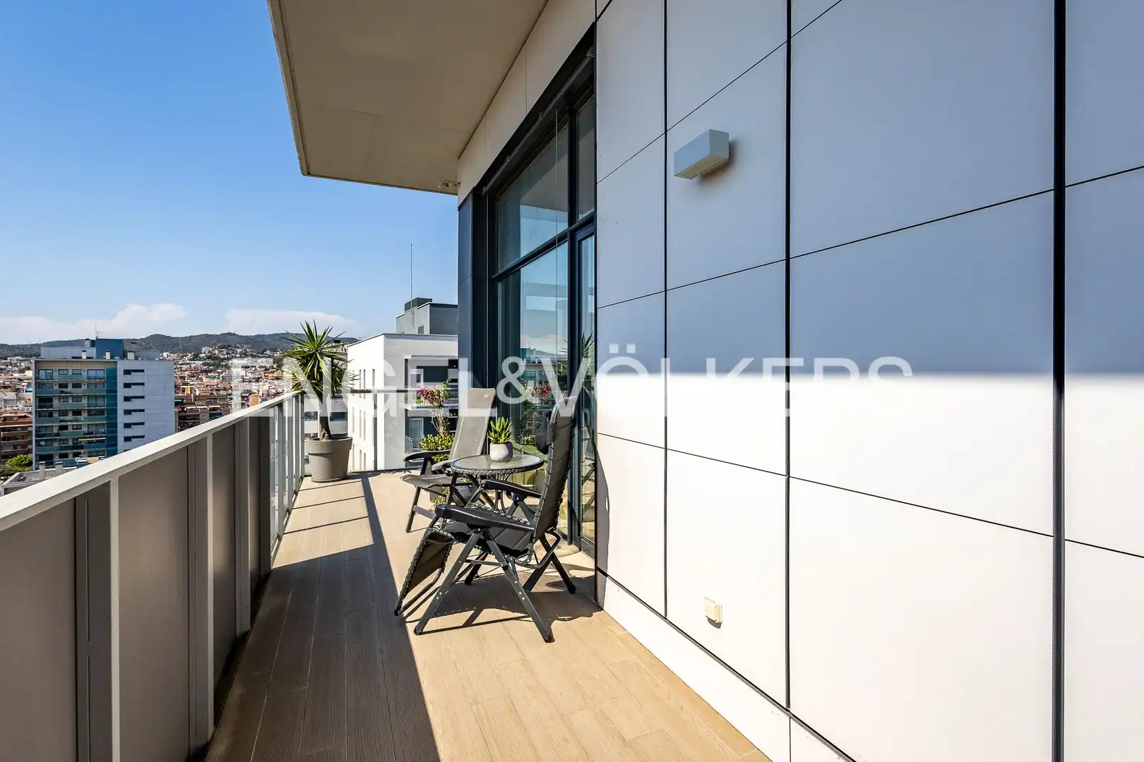 Terrassa de Àtic en venda en L'Hospitalet de Llobregat amb Aire condicionat, Calefacció i Parquet