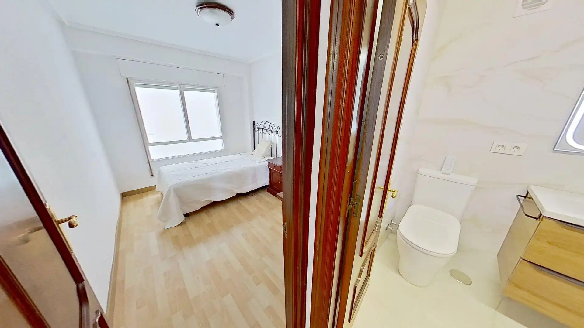 Bedroom of Flat for sale in Gijón 