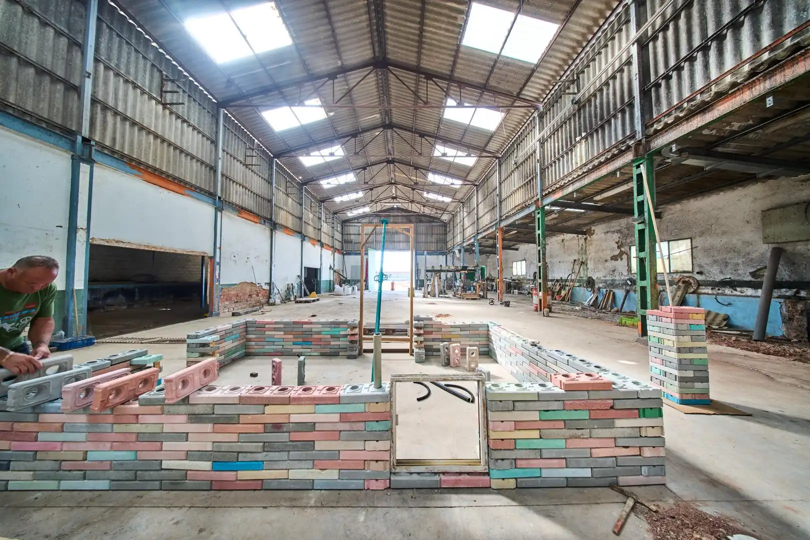Exterior view of Industrial land for sale in La Carolina