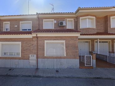 Casa a schiera in vendita a Calle Lisboa