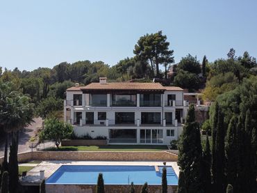 Villa zur Miete in Esporles