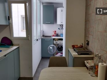 Flat with balcony to rent in Algirós