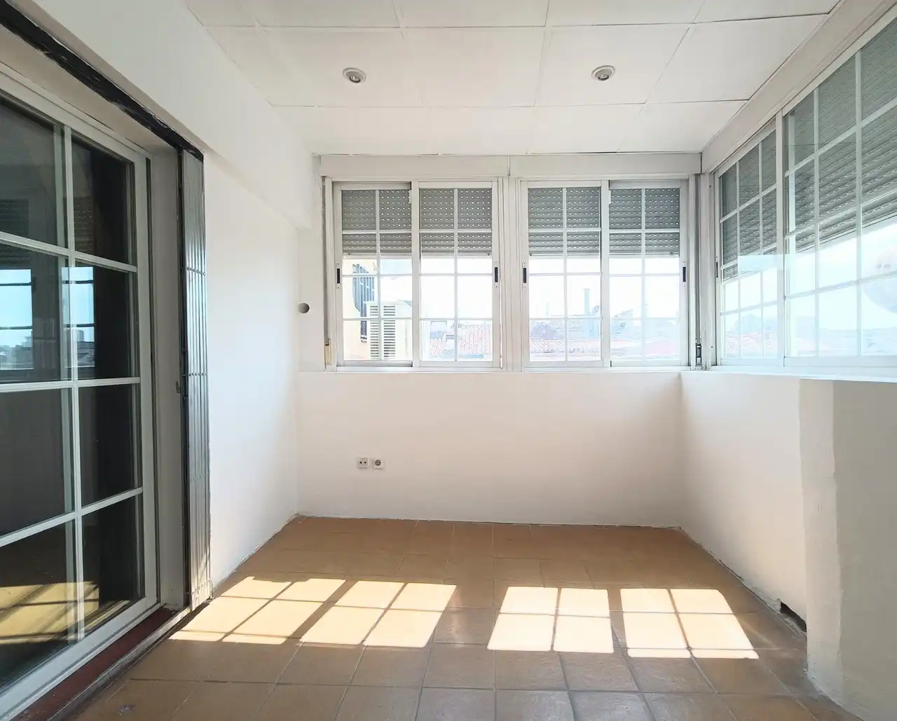 Ático de alquiler en Madrid con Aire acondicionado y Terraza
