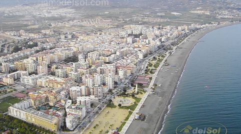 Foto 2 von Wohnung zum Verkauf in Avenida Doctor Marañón, Poniente - Faro, Vélez-Málaga