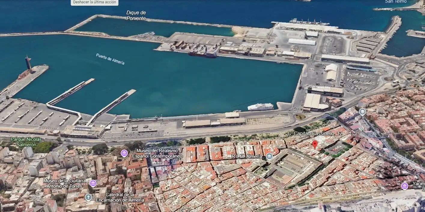 Flat for sale in Capitan Cassinello, Centro