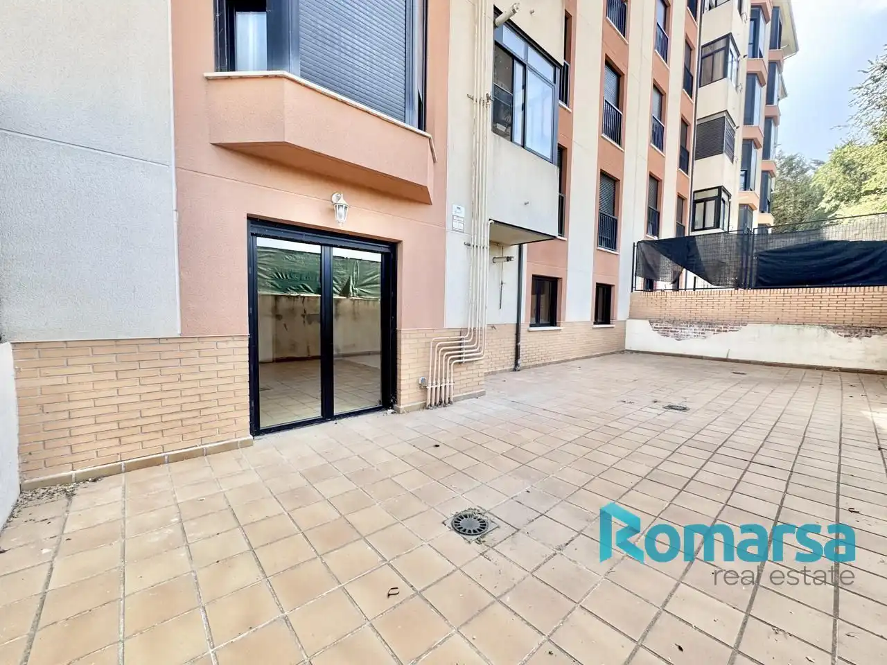 Vista exterior de Planta baixa en venda en Ávila amb Calefacció, Jardí privat i Terrassa