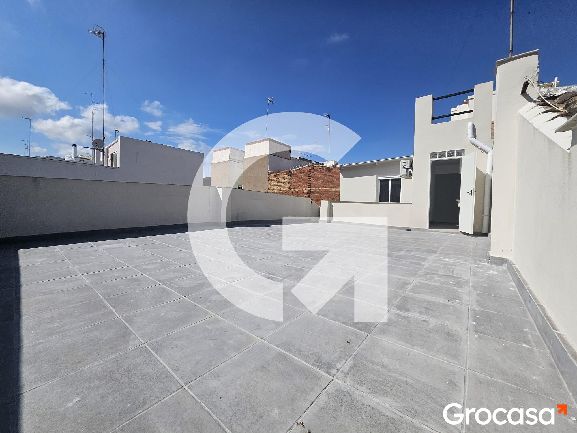 Terrassa de Pis en venda en Sagunto / Sagunt amb Aire condicionat, Calefacció i Terrassa