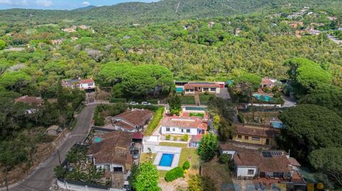 Foto 3 de Casa o xalet en venda a Carrer del Pla de la Pinassa, Urbanitzacions del Nord, Santa Cristina d'Aro