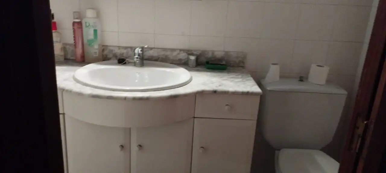 Baño de Casa o chalet de alquiler en Medina de Pomar con Calefacción, Jardín privado y Terraza