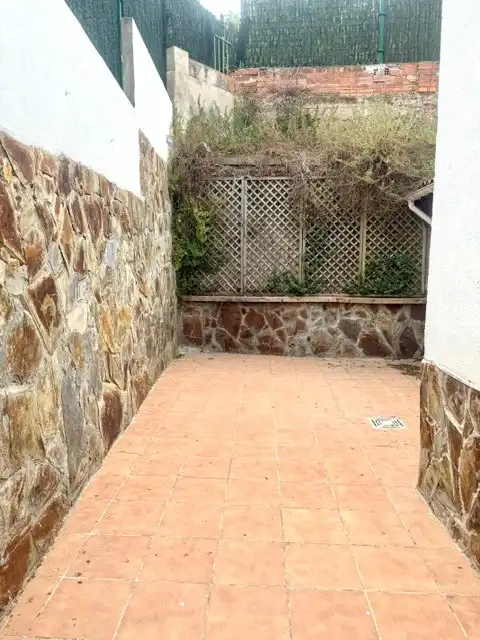 Terrassa de Casa o xalet en venda en Montcada i Reixac amb Calefacció, Terrassa i Forn