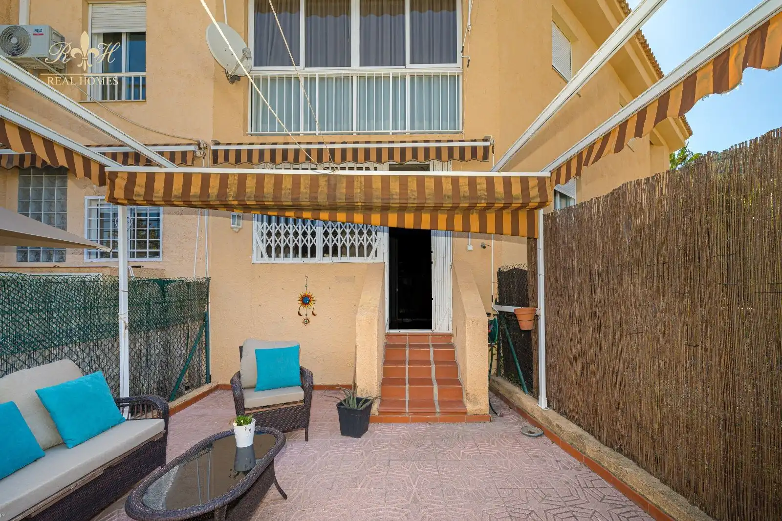 Terrassa de Casa adosada en venda en L'Alfàs del Pi amb Aire condicionat, Calefacció i Jardí privat
