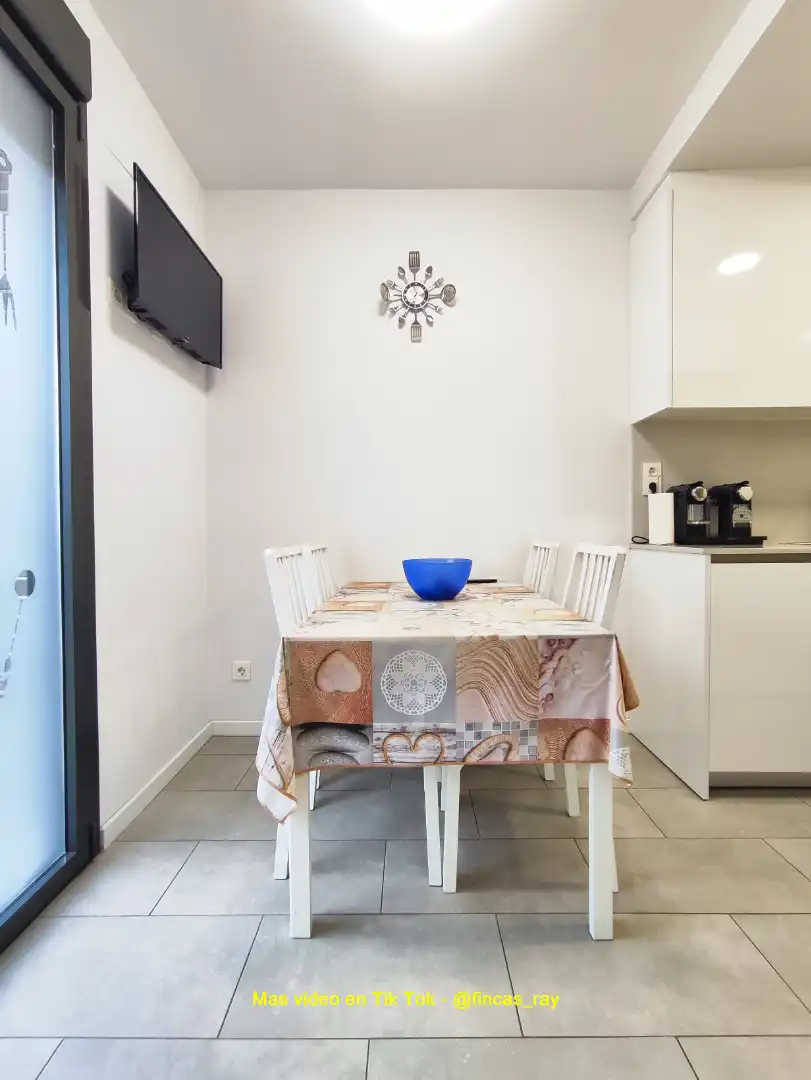 Comedor de Piso en venta en Ripollet con Aire acondicionado, Calefacción y Parquet