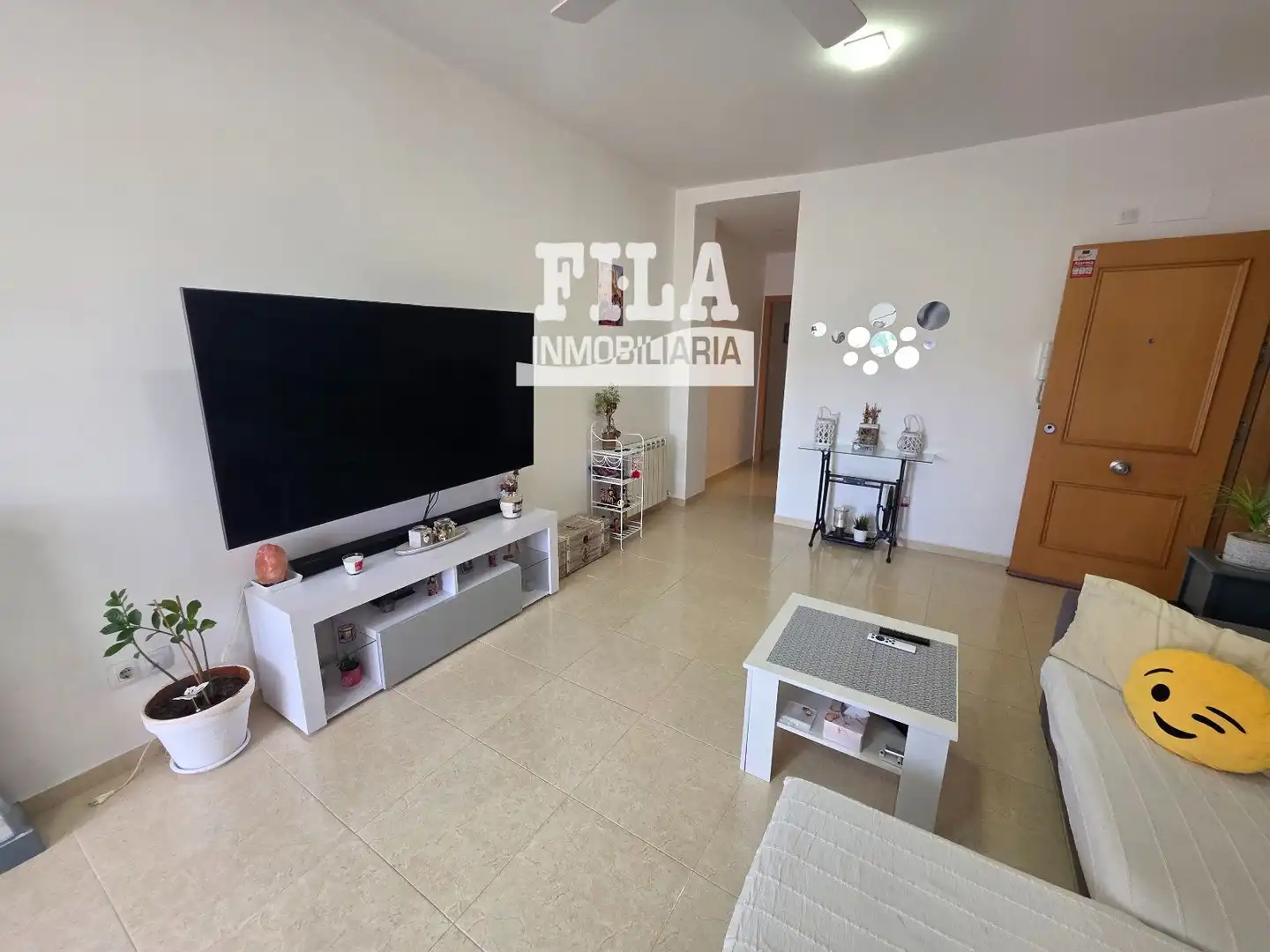 Sala de estar de Piso en venta en La Pobla de Montornès   con Calefacción y Terraza
