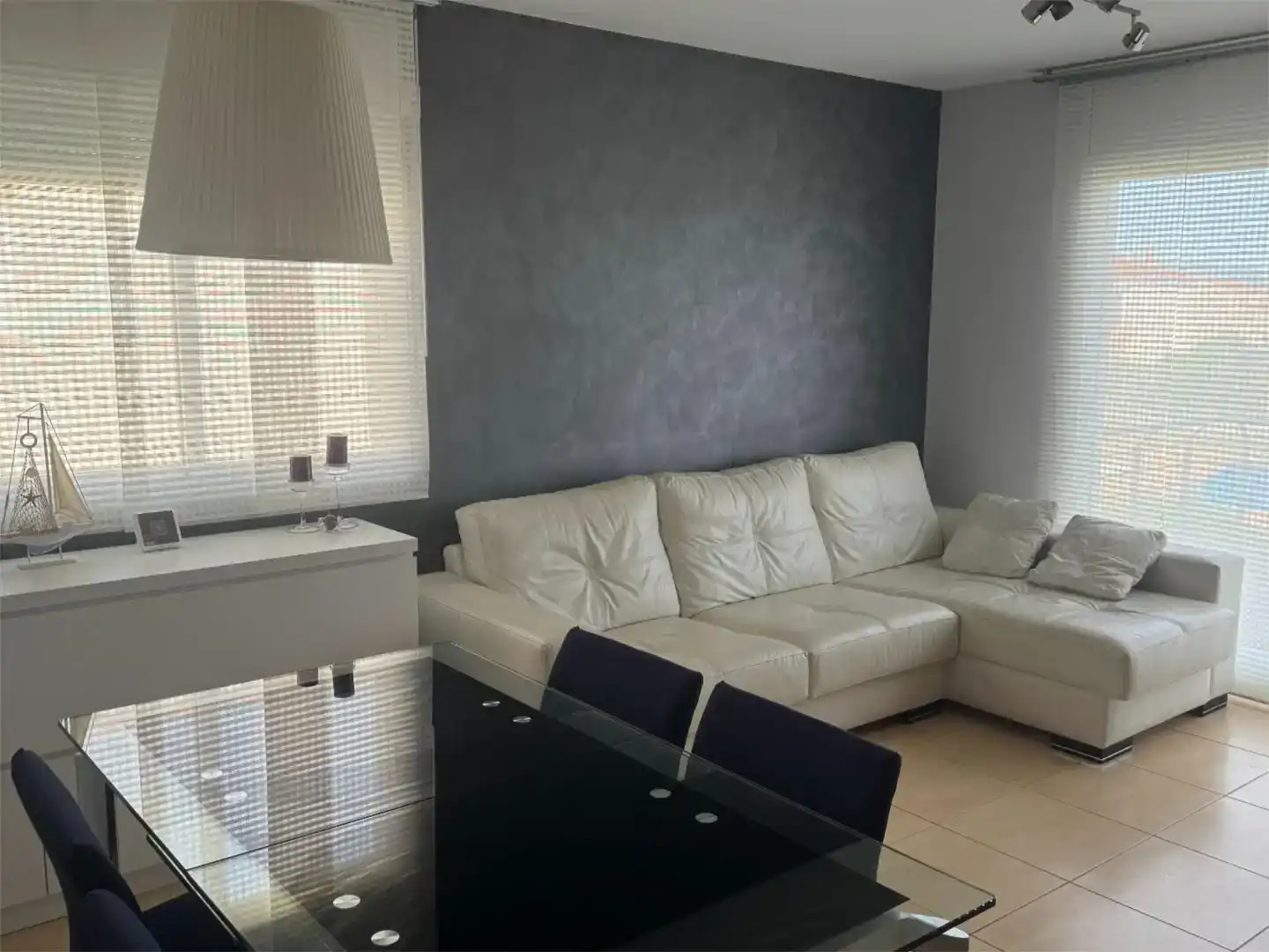 Sala de estar de Piso en venta en Mont-roig del Camp con Aire acondicionado y Piscina