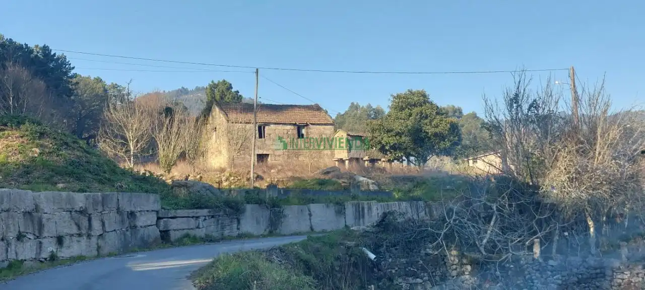 Vista exterior de Finca rústica en venda en Vilaboa amb Calefacció i Jardí privat