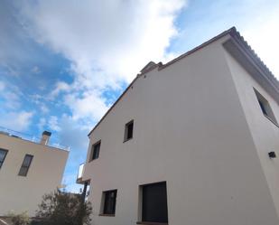 Vista exterior de Casa adosada en venda en Calonge i Sant Antoni amb Aire condicionat, Calefacció i Jardí privat