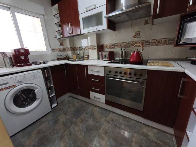 Piso en Alquiler en Carrer Afrodita en Albufereta