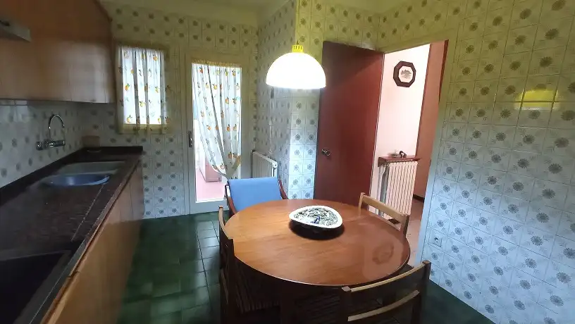 Menjador de Casa o xalet en venda en Vilanova del Camí amb Calefacció, Terrassa i Forn