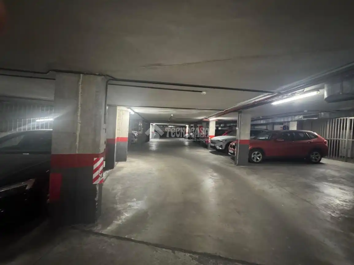 Parking de Garaje en venta en Madrid