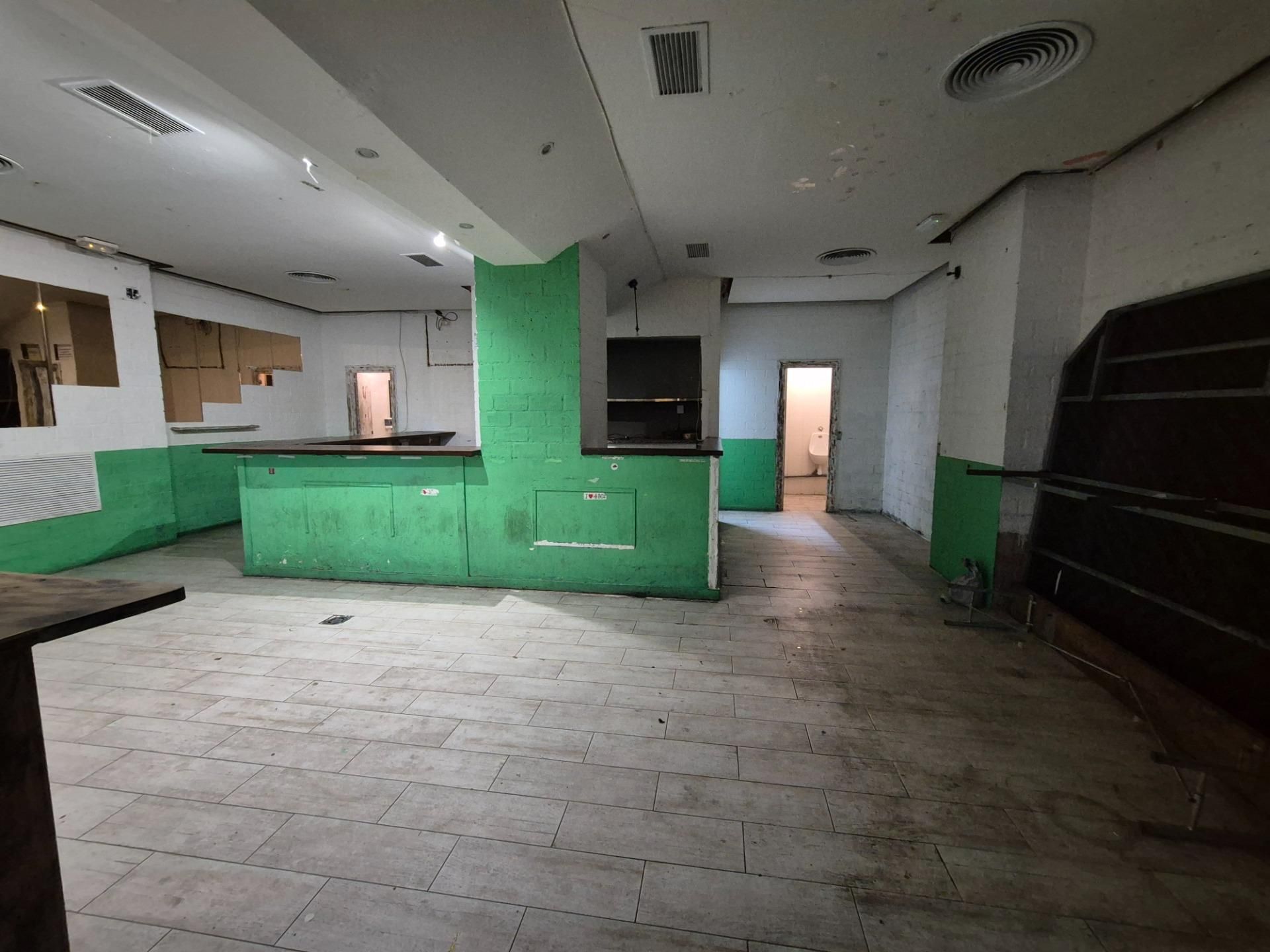 Cuina de Local de lloguer en  Zaragoza Capital