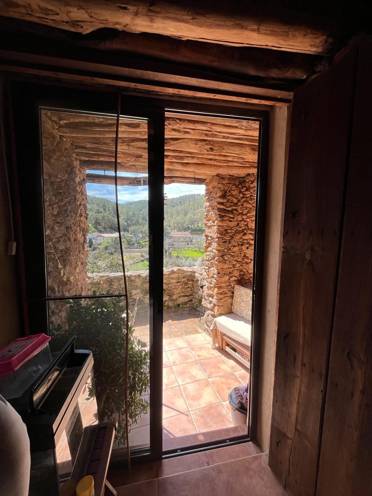 Country house for sale in Valdelarco