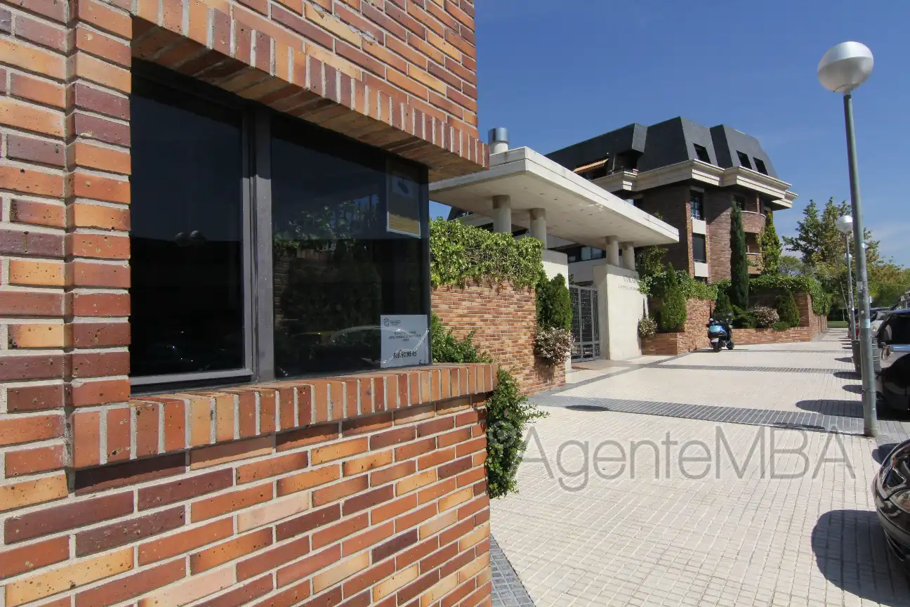 Vista exterior de Pis de lloguer en Majadahonda amb Calefacció, Parquet i Terrassa