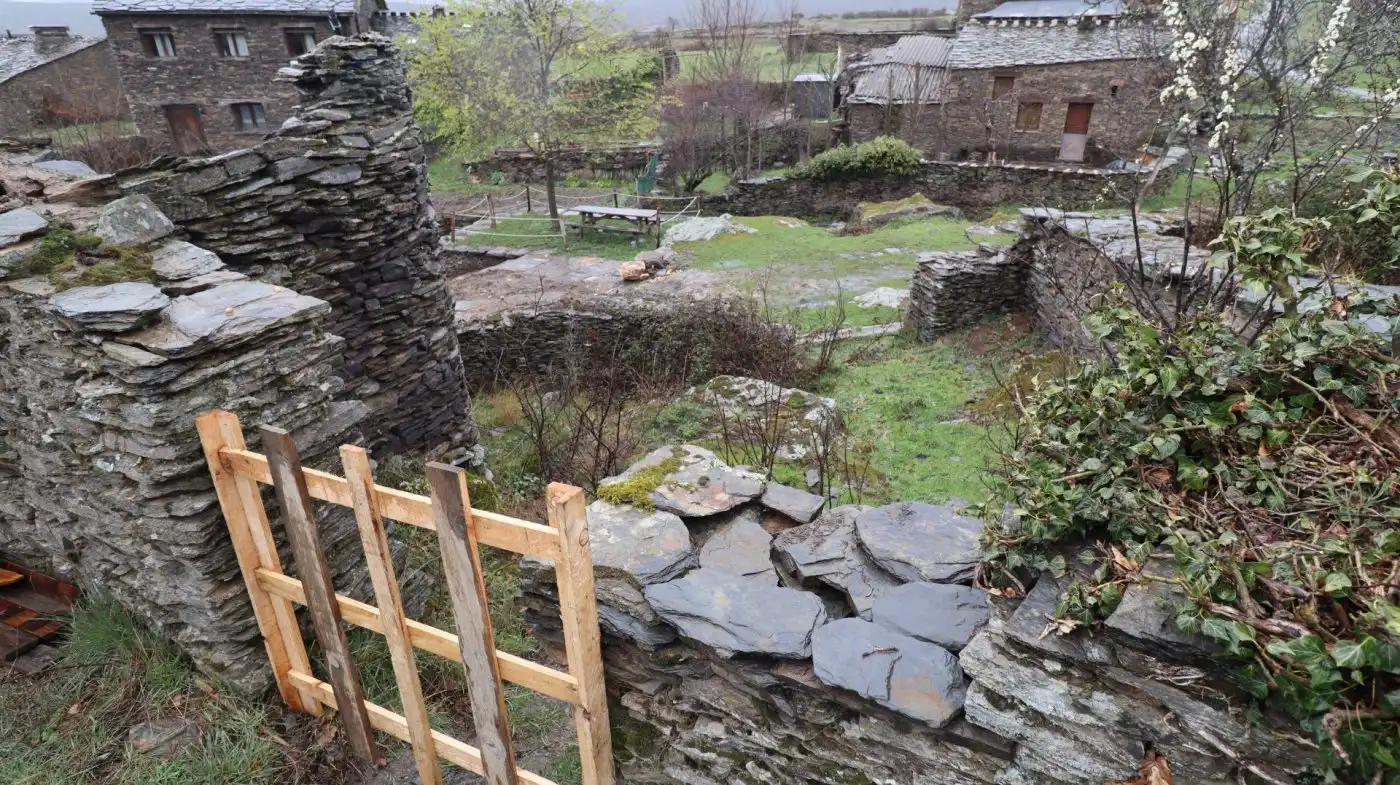 Jardí de Casa o xalet en venda en Majaelrayo amb Calefacció, Jardí privat i Terrassa