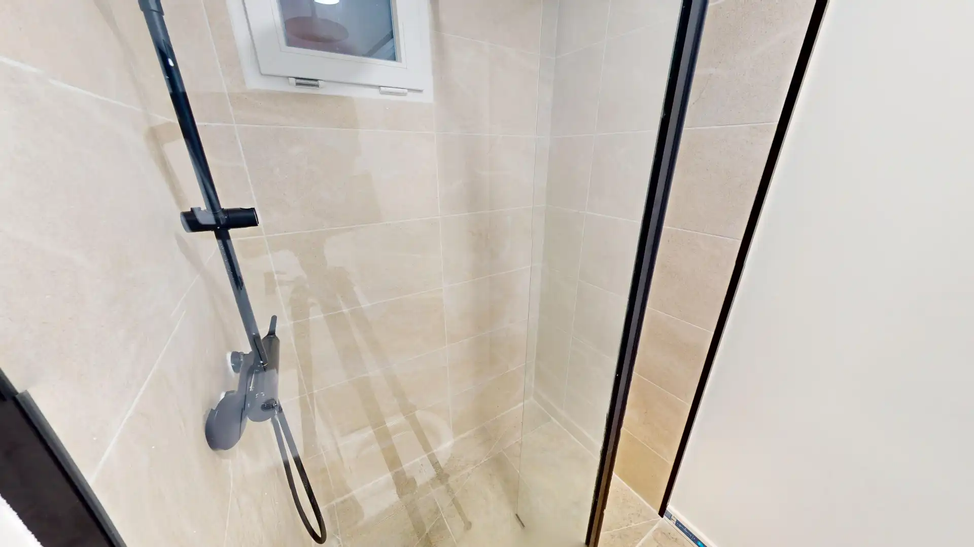 Badezimmer von Wohnung zum Verkauf in Elche / Elx