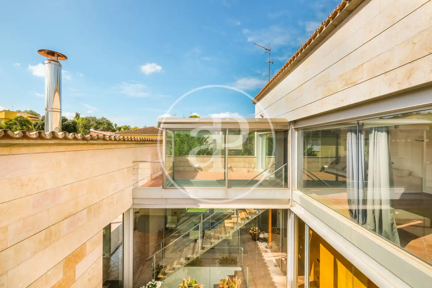 Casa amb piscina en venda a Carrer Mercè Rodoreda, imagen 25