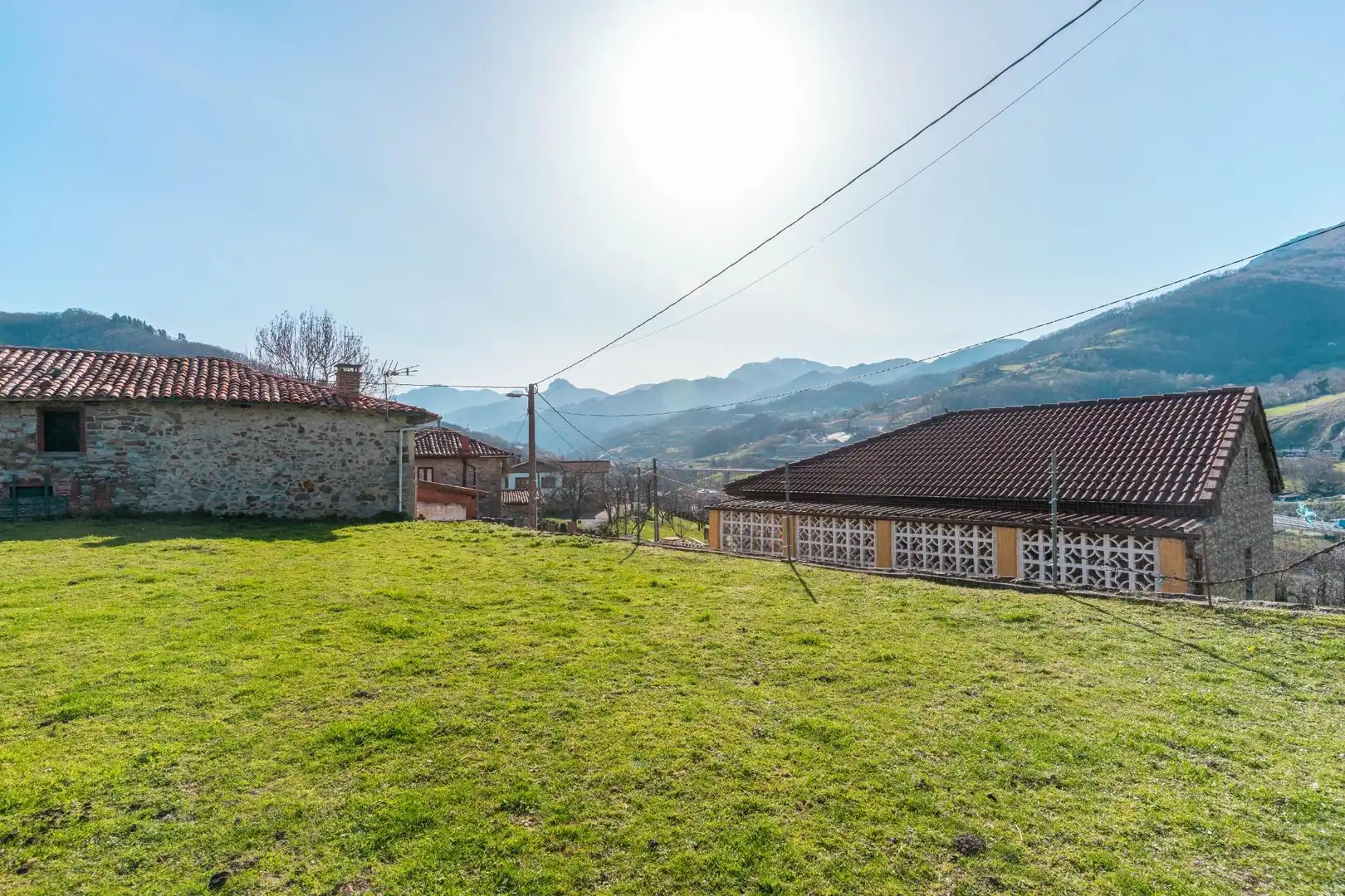 Exterior view of Houses for sale in Lena