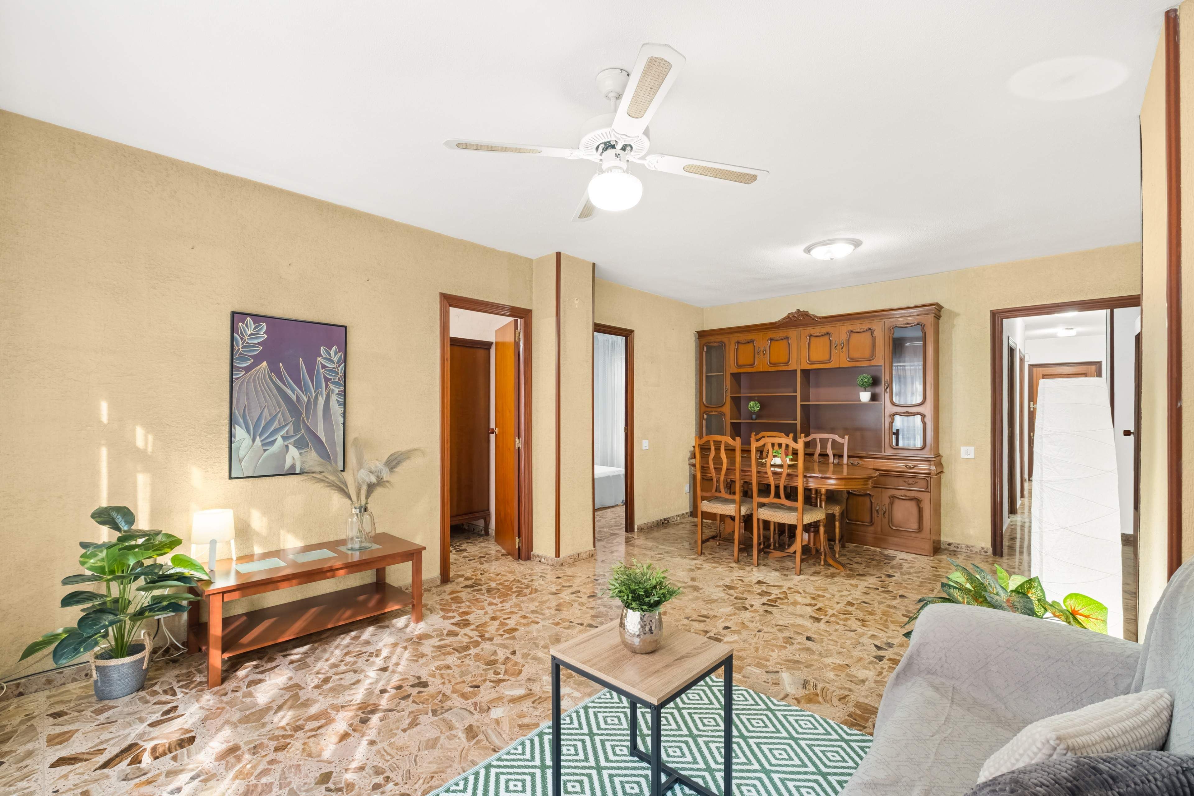 Sala de estar de Piso en venta en Alicante / Alacant