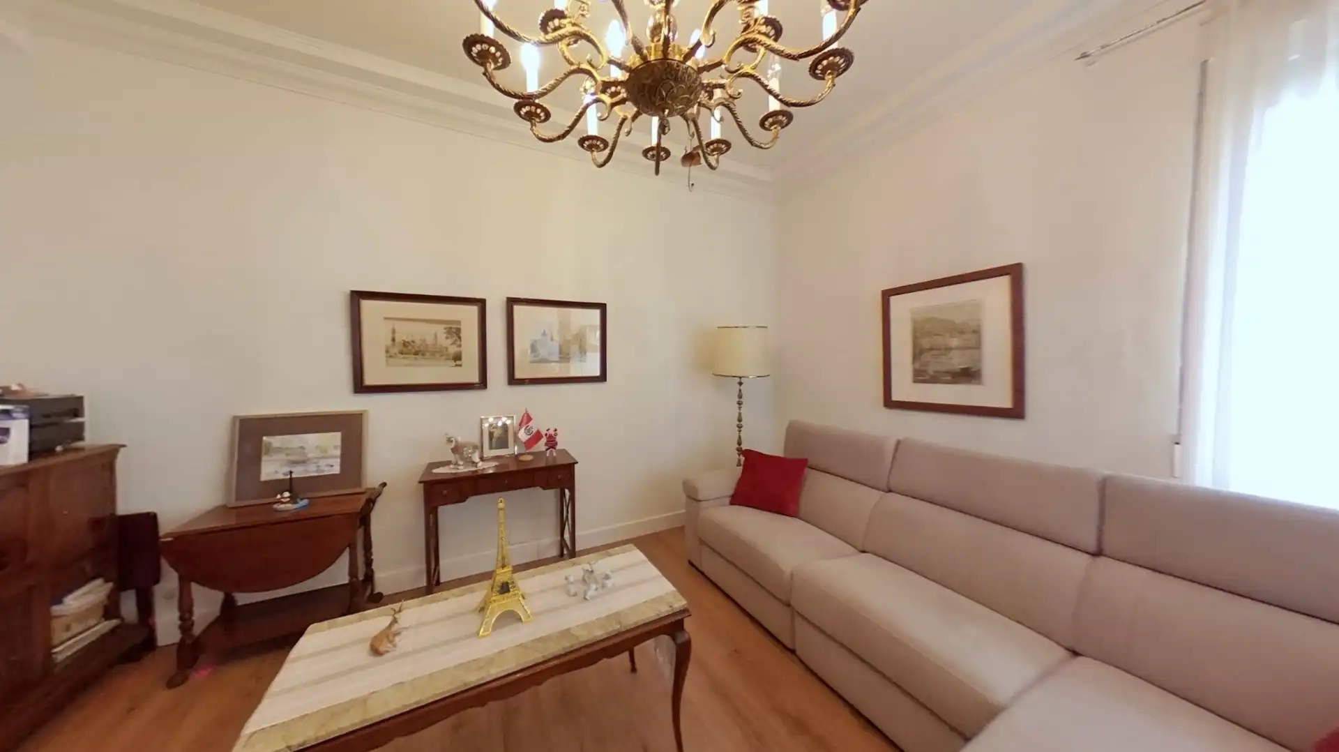 Sala de estar de Piso en venta en Madrid con Calefacción, Amueblado y Internet